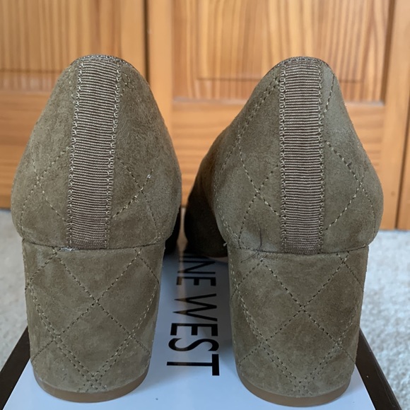 Brown suede block heel shoes - Picture 6 of 6